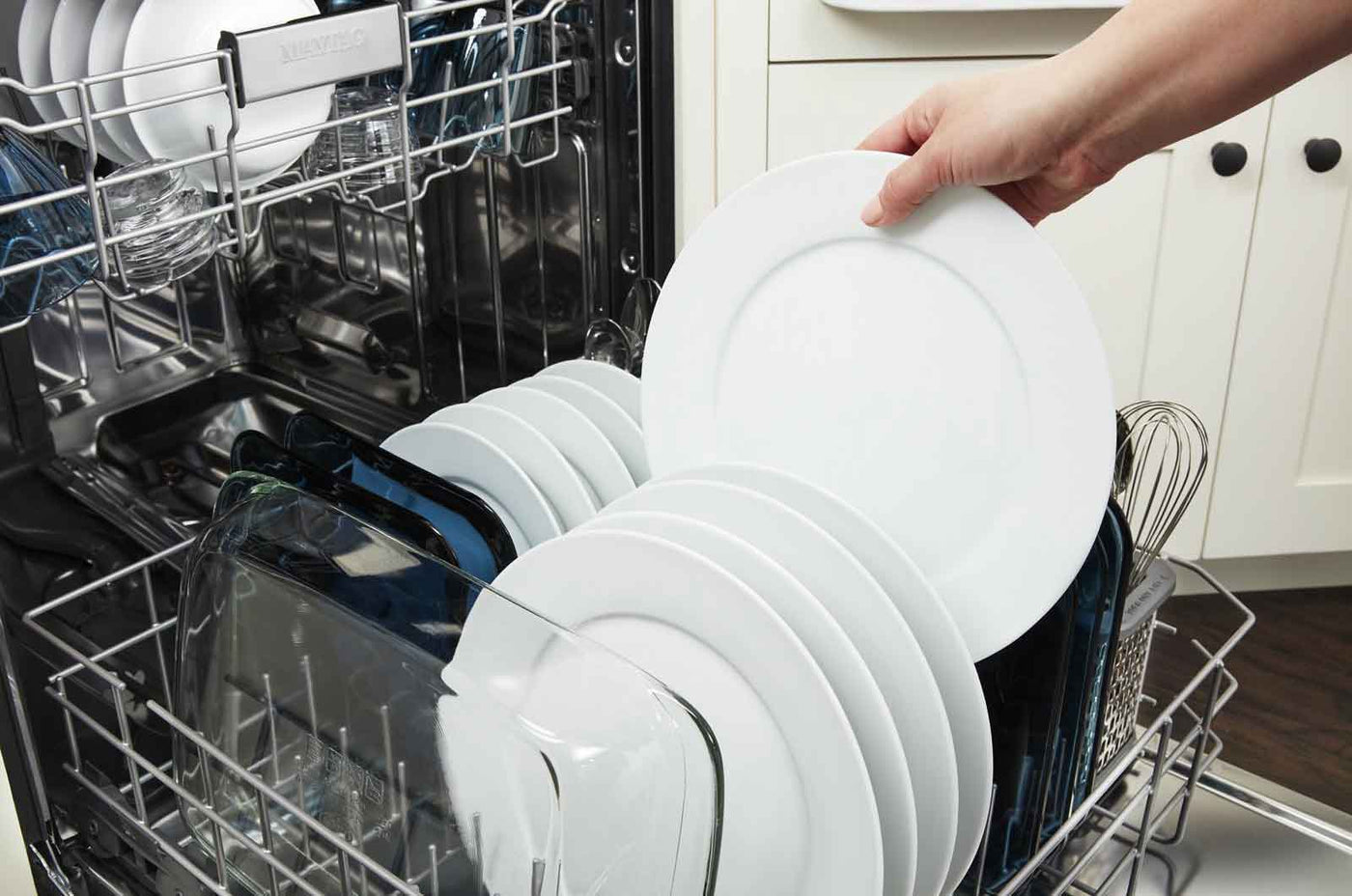 Maytag 24" White dishwasher with Dual Power filtration (50 dBA) - MDB4949SKW