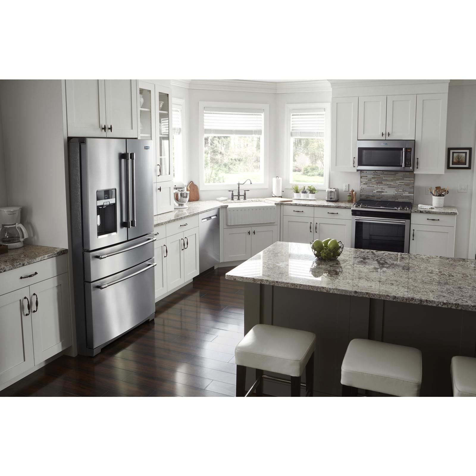 Maytag Fingerprint Resistant Stainless Steel 24" Dishwasher (48 dBA) - MDB8989SHZ