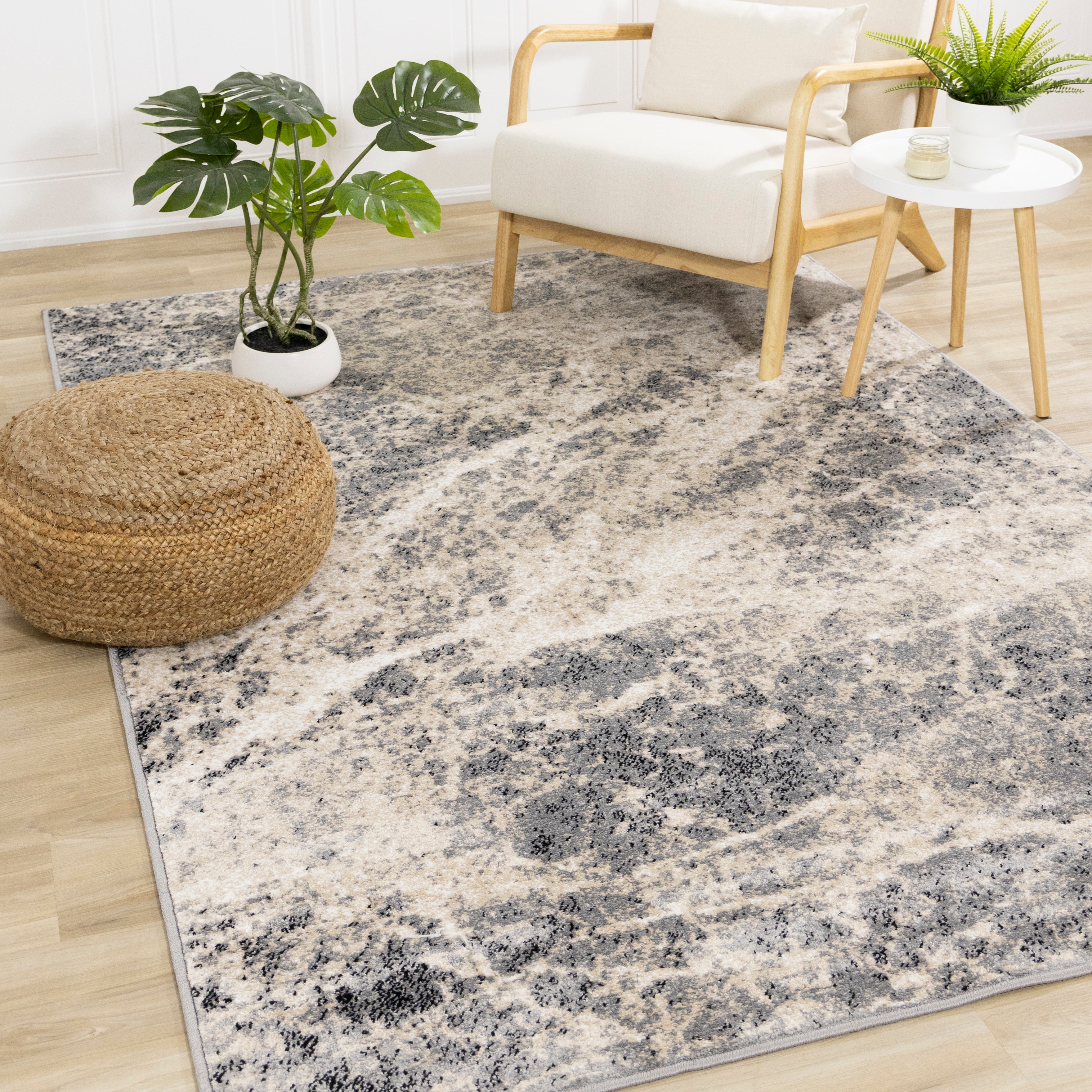 Century 5'3" x 7'7" Area Rug - Cream & Beige