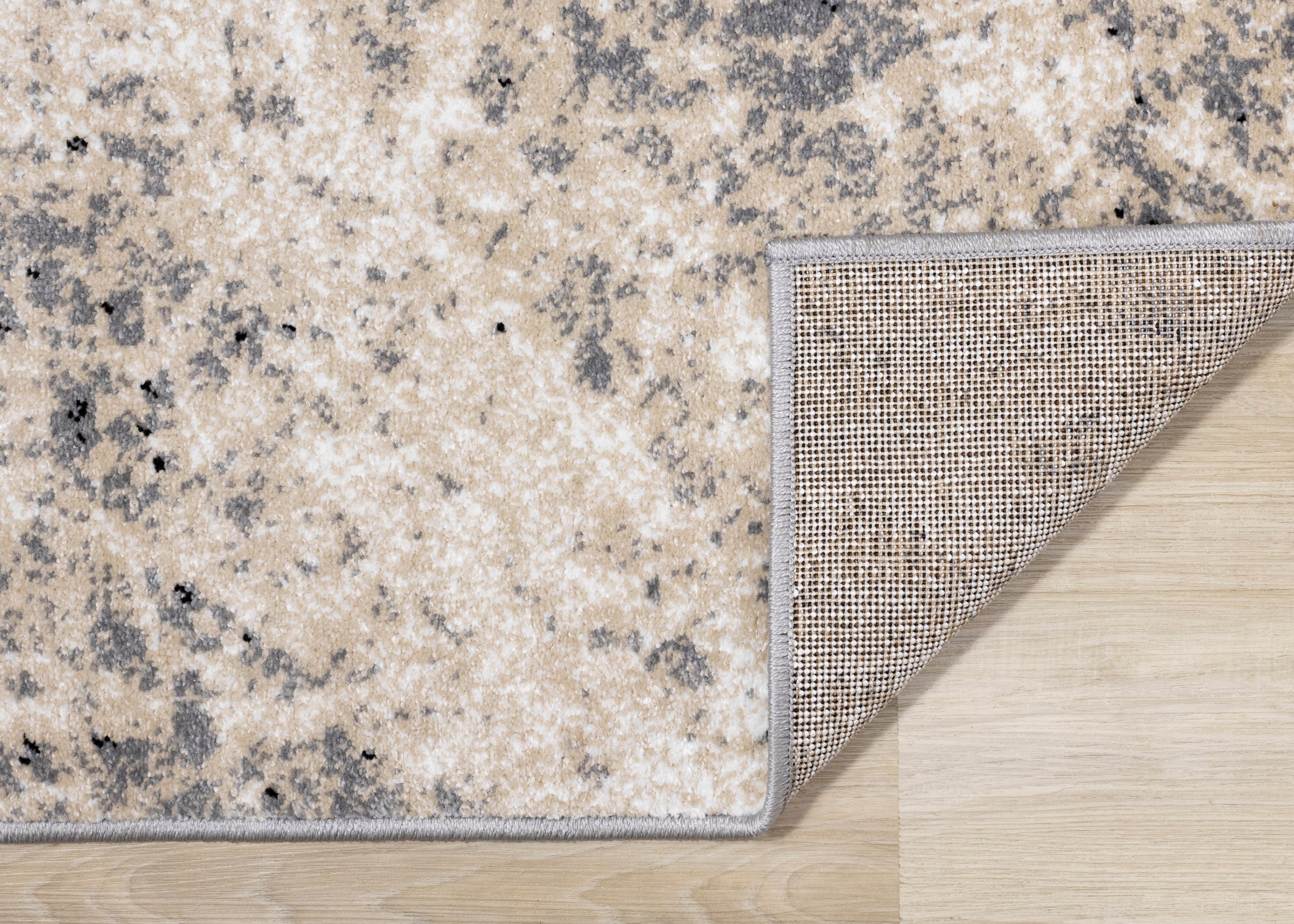 Century 5'3" x 7'7" Area Rug - Cream & Beige