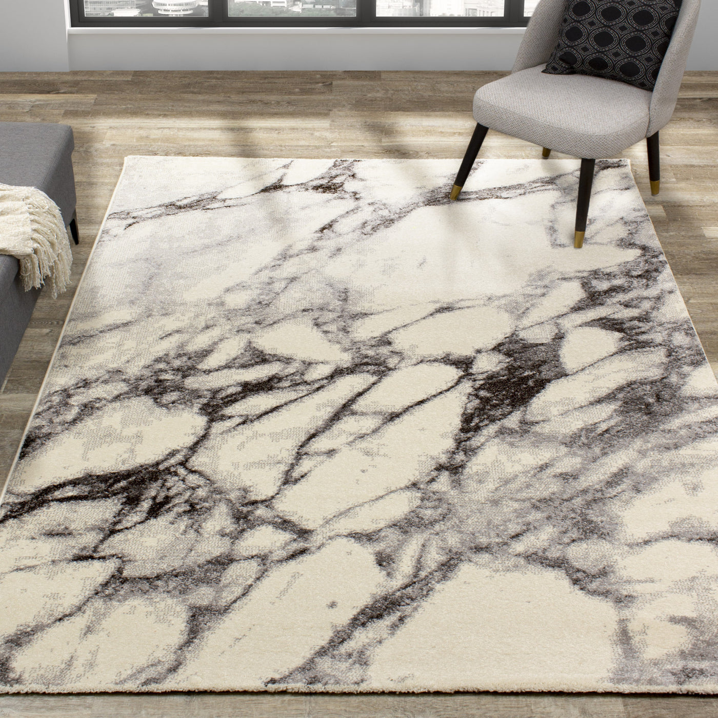 Mirza 5'3" X 7'7" Marble Profile Rug - Cream Grey Area Rug