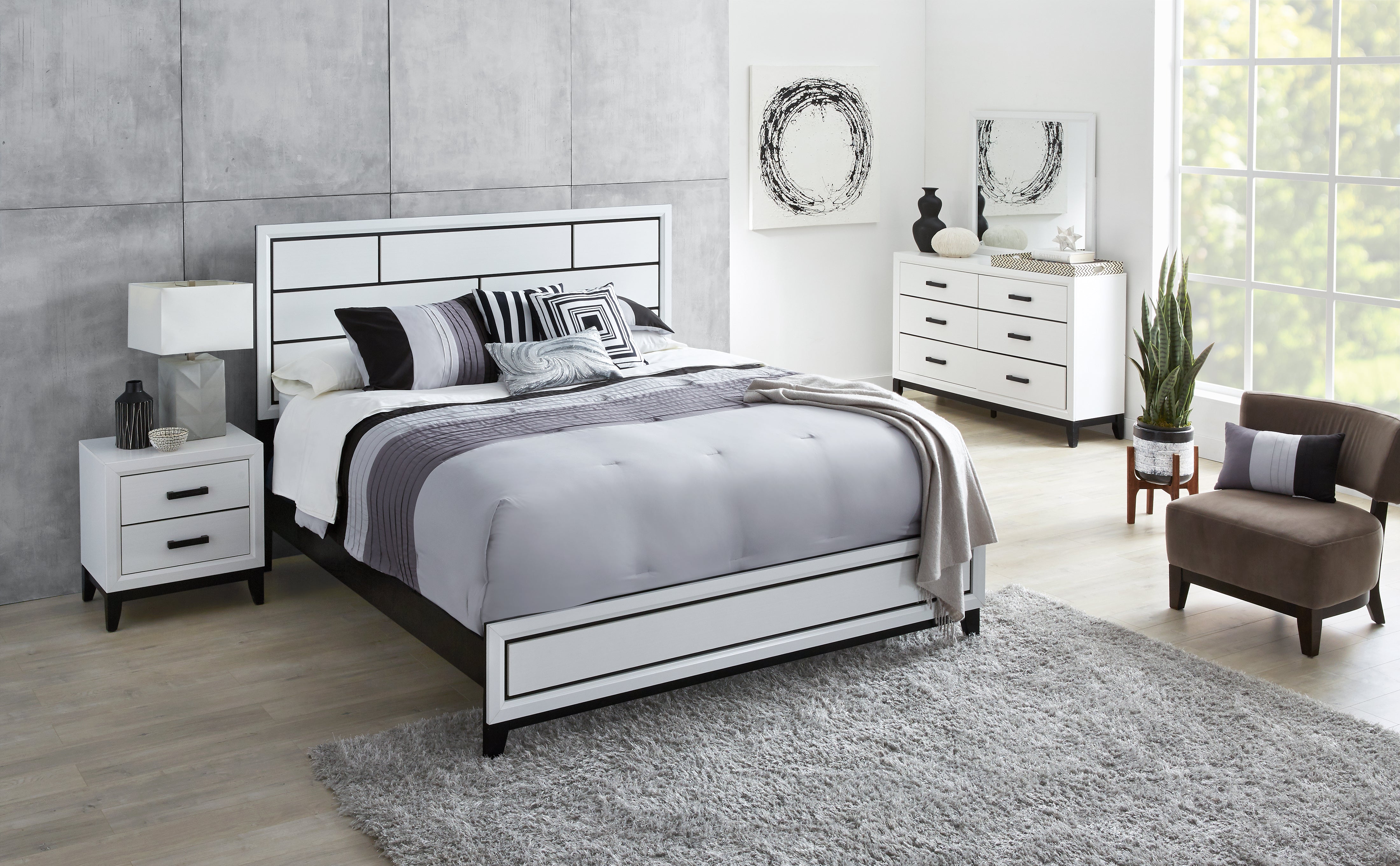 Fog 6-Piece King Bedroom Package - White, Black