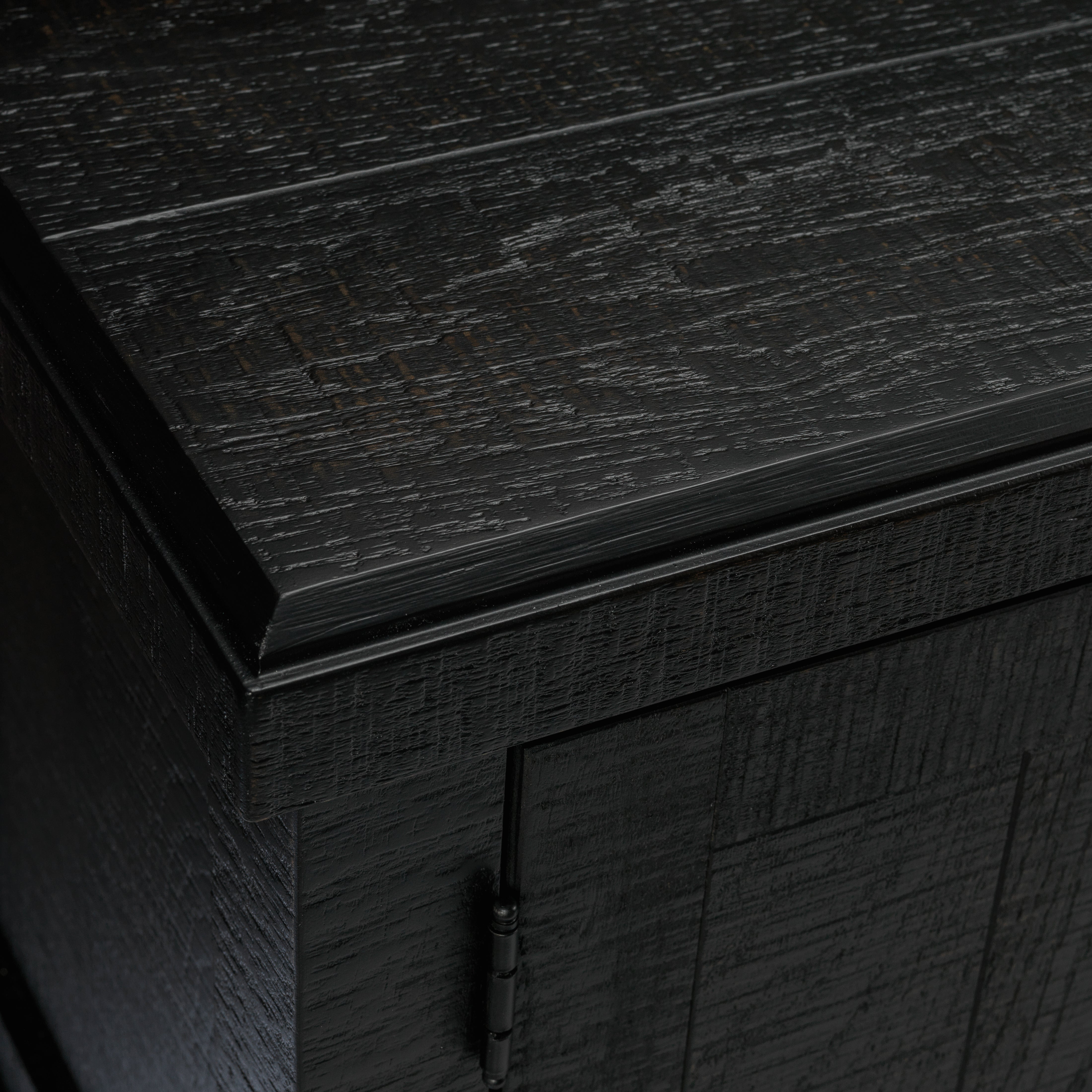 Imari Dining Server - Black and Grey