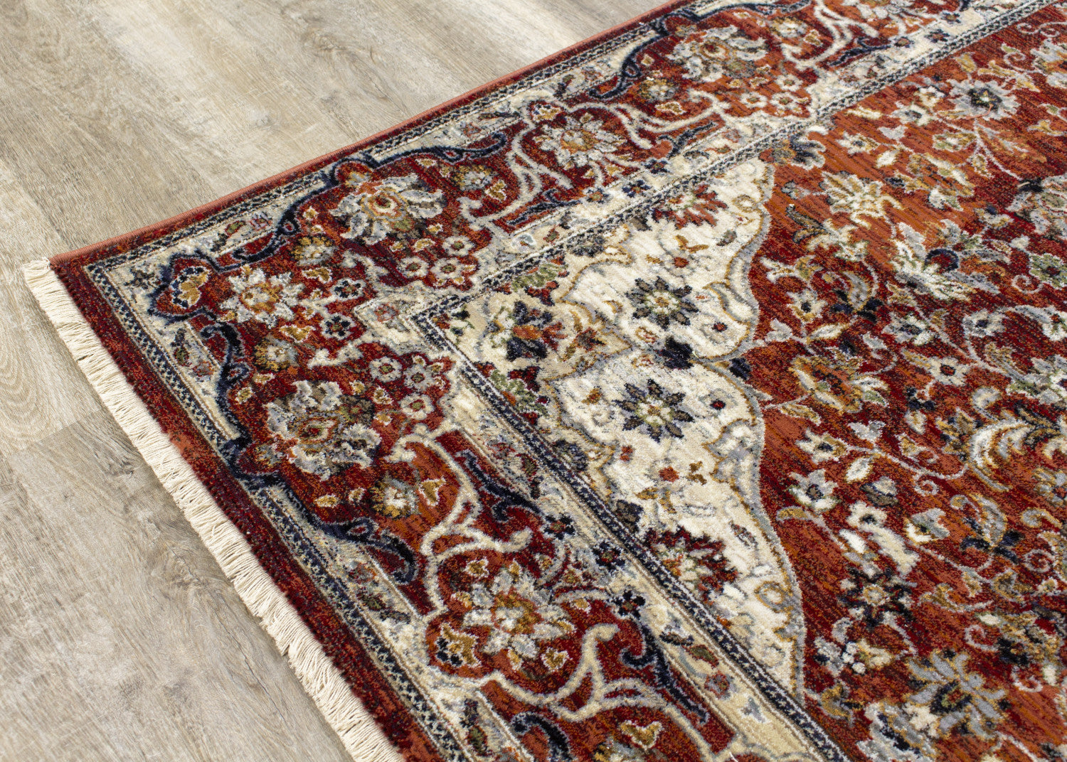 Satara 5'3" X 7'7" Classic Border Rug - Red Cream Area Rug