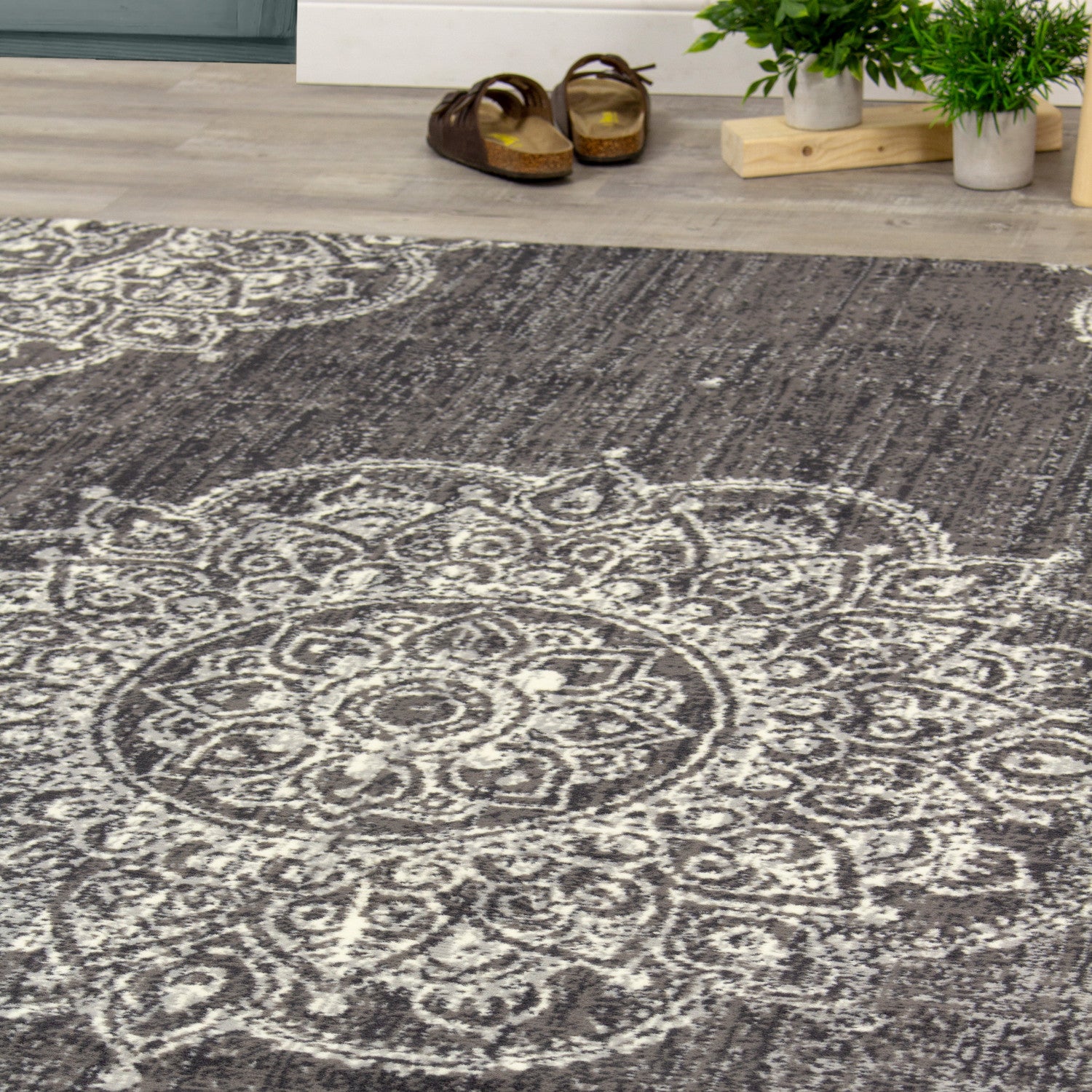 Fiona 7'8" X 10'6" Medallion Stamps Rug - Grey Cream Area Rug