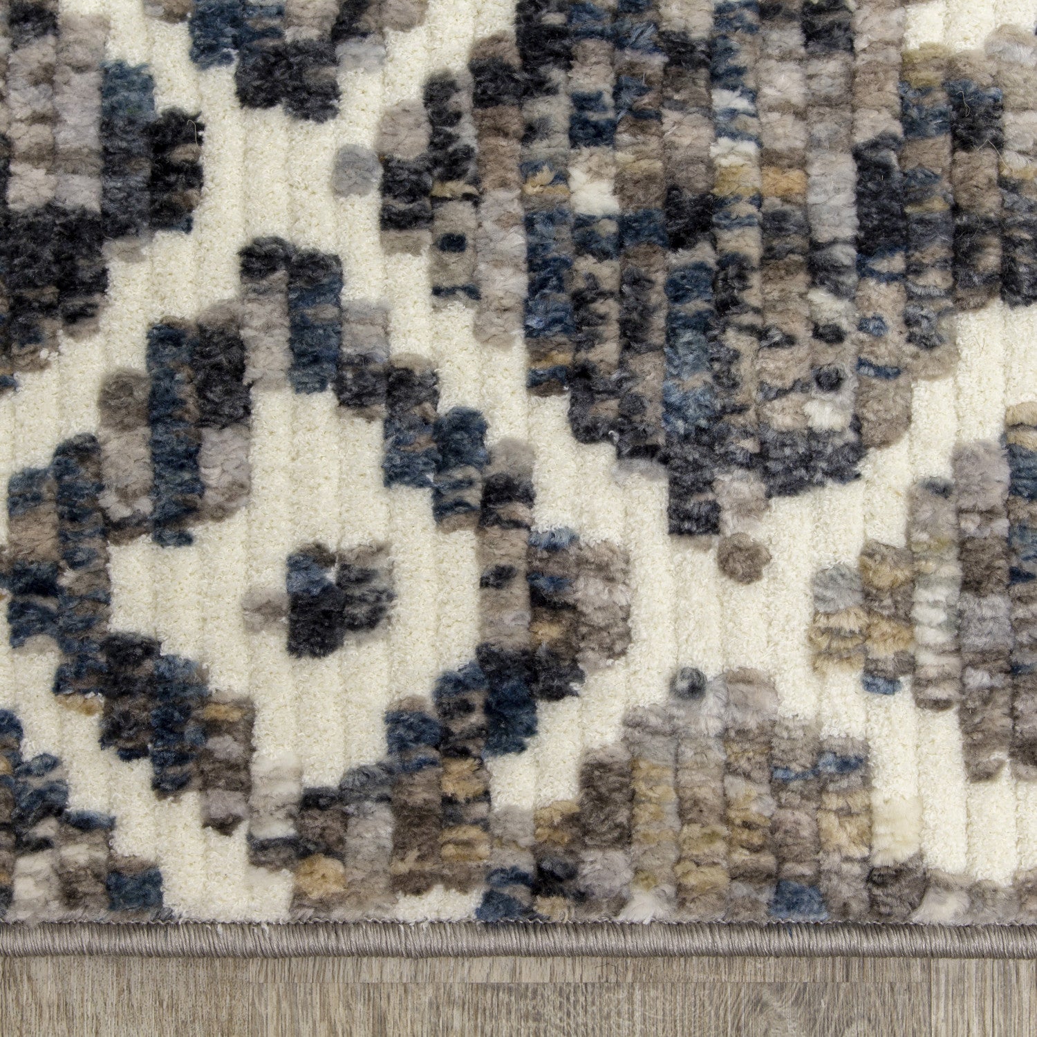 Natick 5'3" X 7'7" Tribal Rug - Beige Blue Area Rug