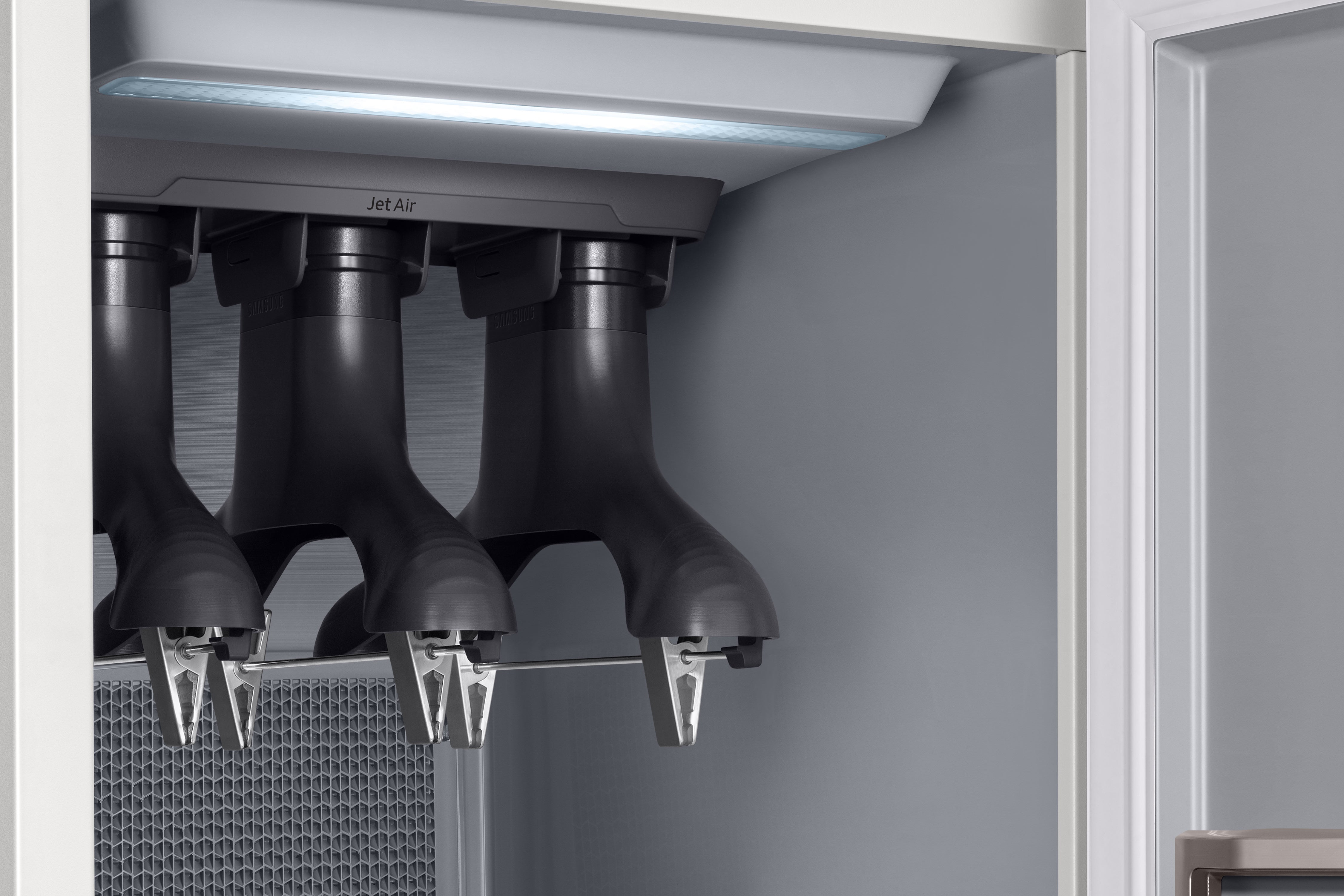 Samsung Dark Black AirDresser Clothing Care System Dryer - DF60R8200DG/A1