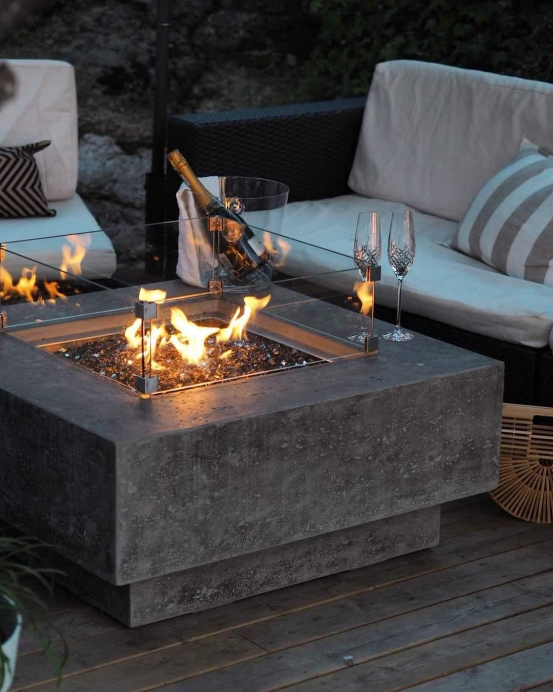 Elementi Manhattan Fire Table - Natural Gas