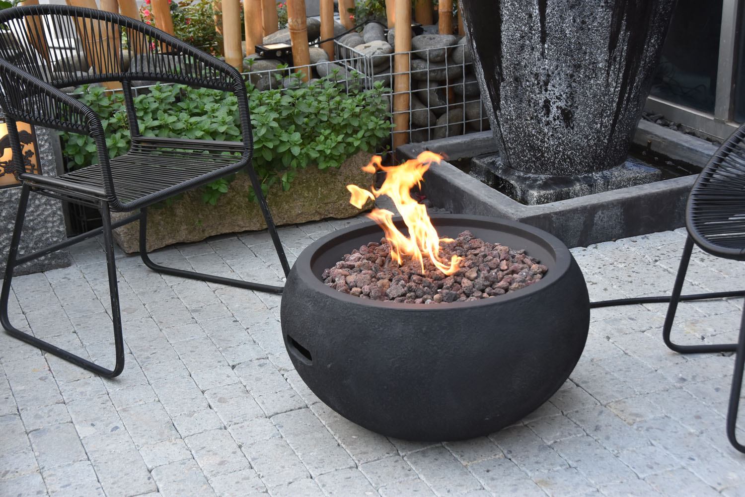 Pacaya Concrete Lava Stone Fire Bowl (Modeno) – Propane