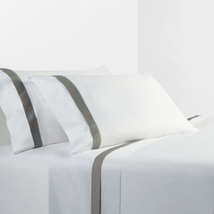 Orono 4 Pc. King Flange Sheet Set - White / Grey