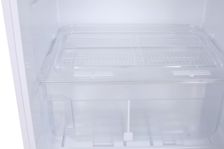Epic 28" White Top Mount Refrigerator (17.0 cu. ft.) - EFF170W