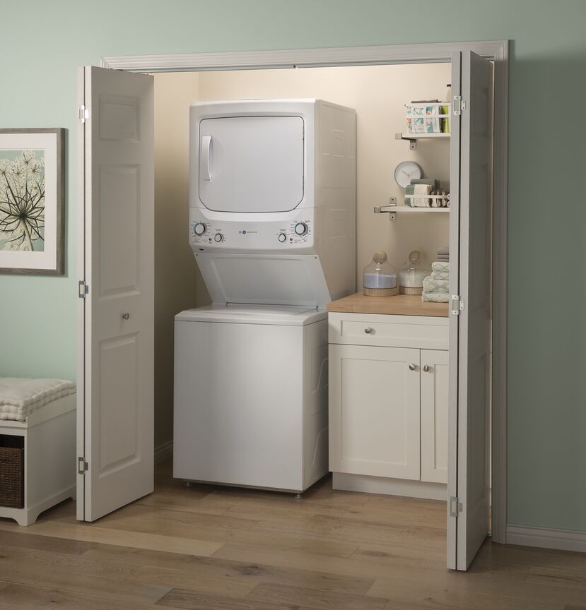 GE White Unitized Spacemaker Washer (4.5 Cu.Ft.) and White Electric Dryer (5.9 Cu.Ft.) - GUD27EEMNWW