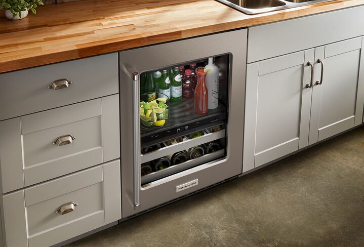 KitchenAid Stainless Steel 14-Bottle Beverage Centre (4.9 cu. ft.) - KUBR314KSS