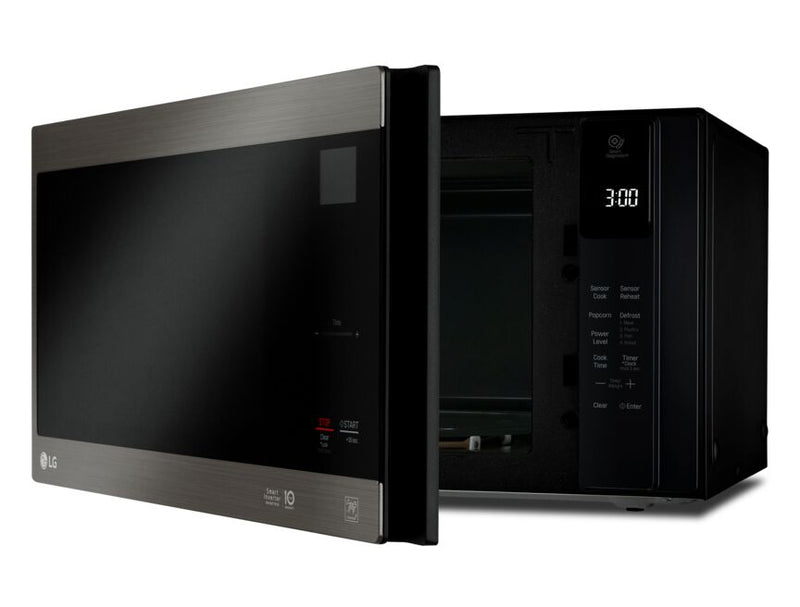lg-smudge-resistant-black-stainless-steel-neochef-countertop-microwave
