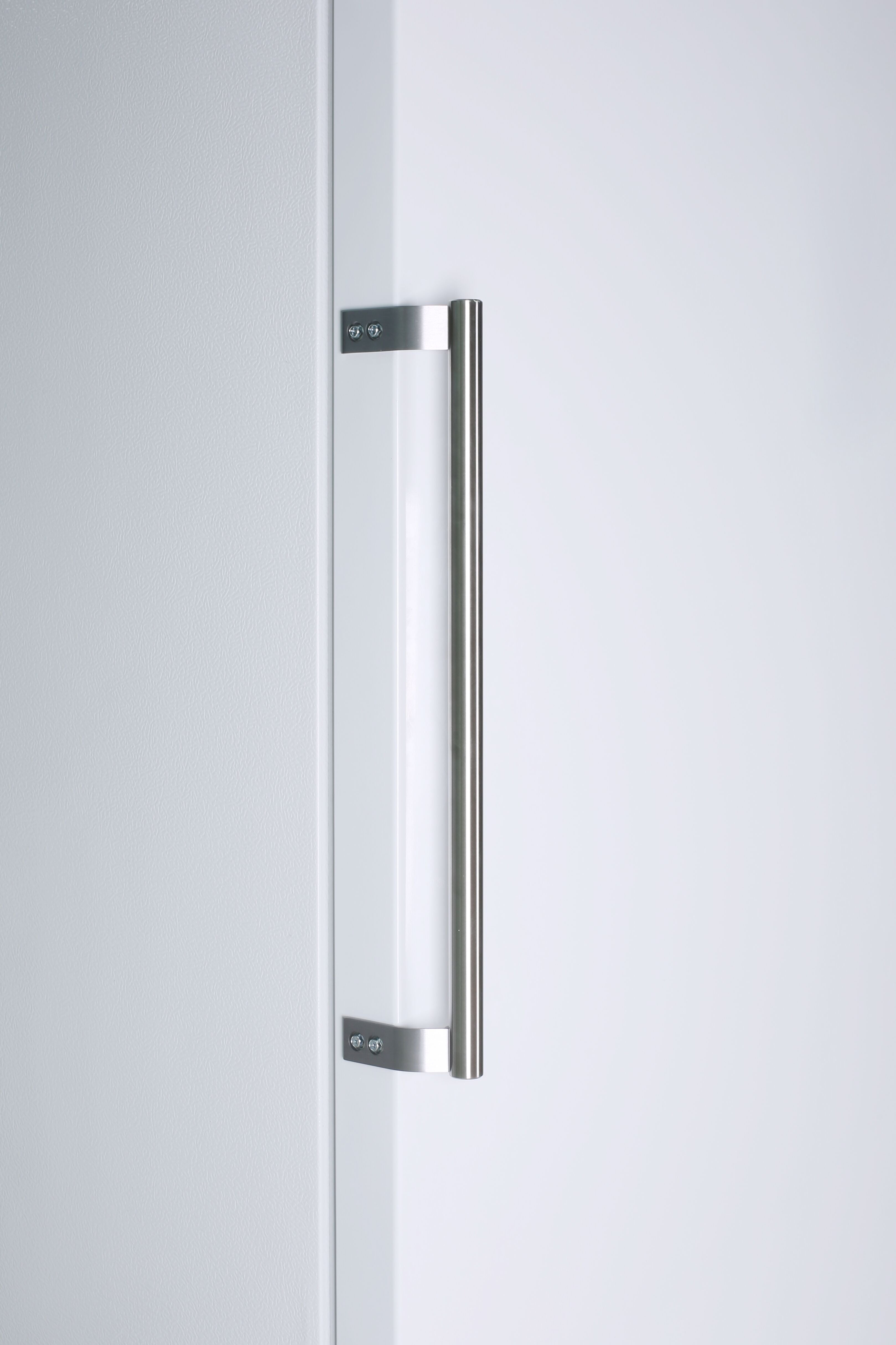 Marathon White Upright Freezer (14.4 cu. ft.) - MUF144W