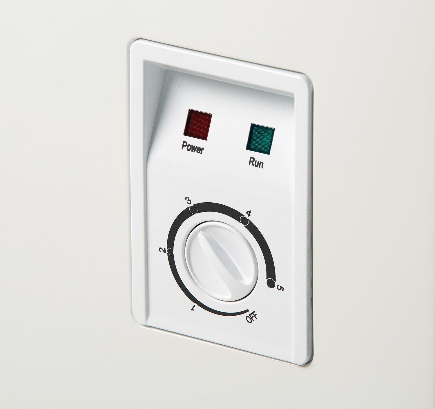 Danby White Chest Freezer (7 Cu. Ft.) - DCFM070C1WM