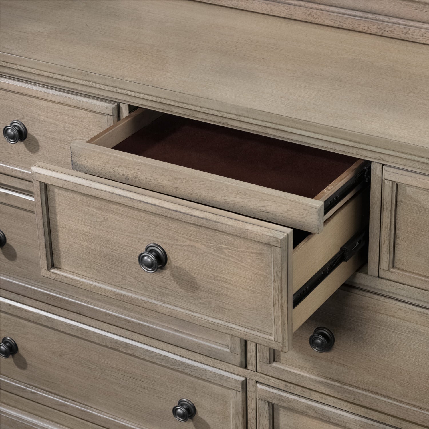 Windchester 7-Drawer Dresser - Grey