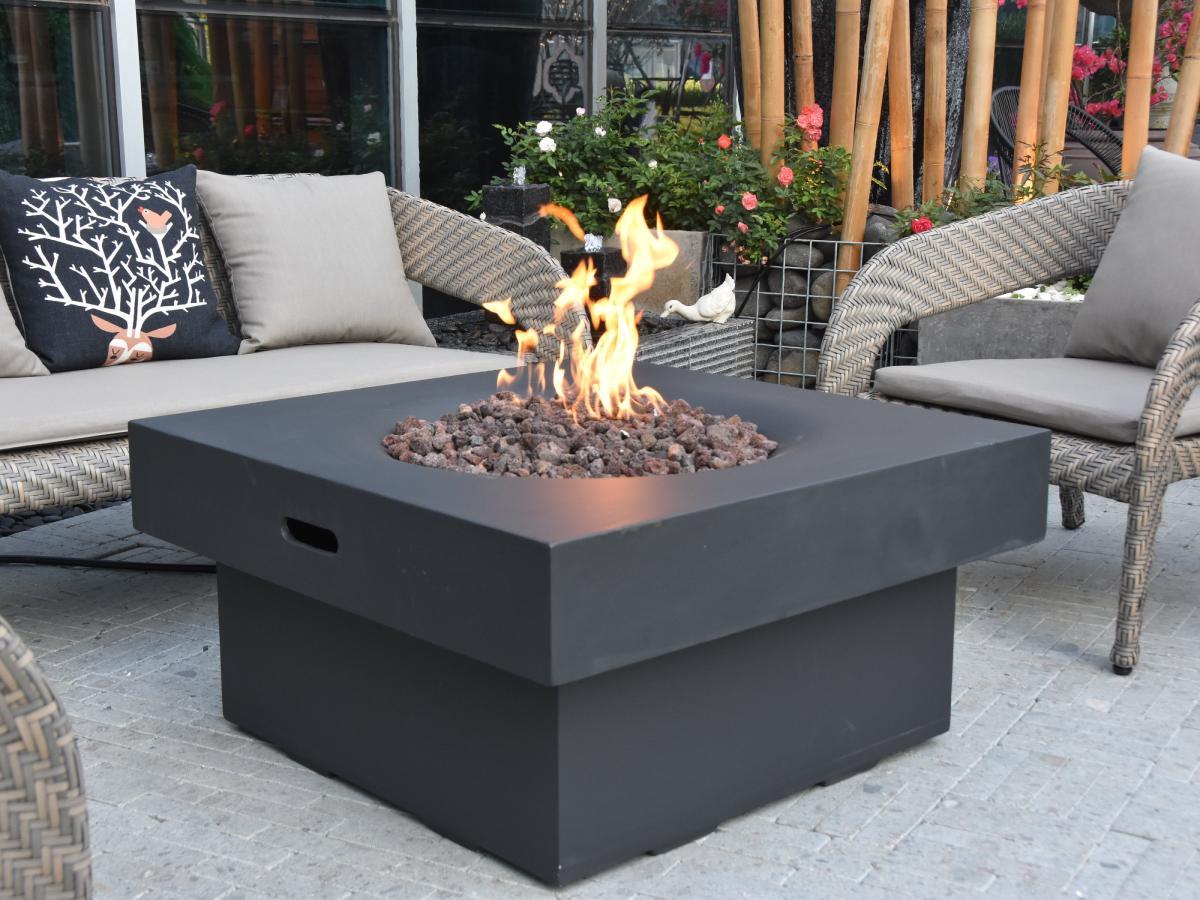 Yak Loum Concrete Lava Stone Fire Pit (Modeno) – Propane