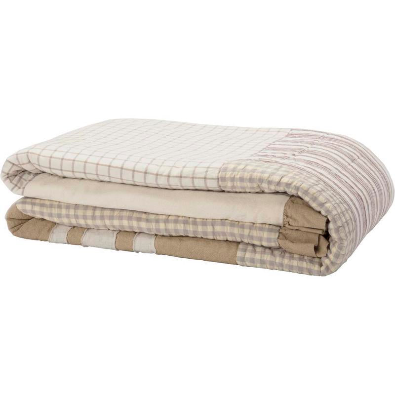 Marysvale Queen Quilt - Cream/Grey