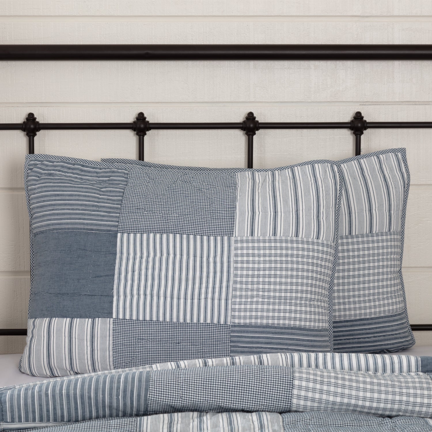 Kiraly Utca Standard Sham - 21x27 - Blue