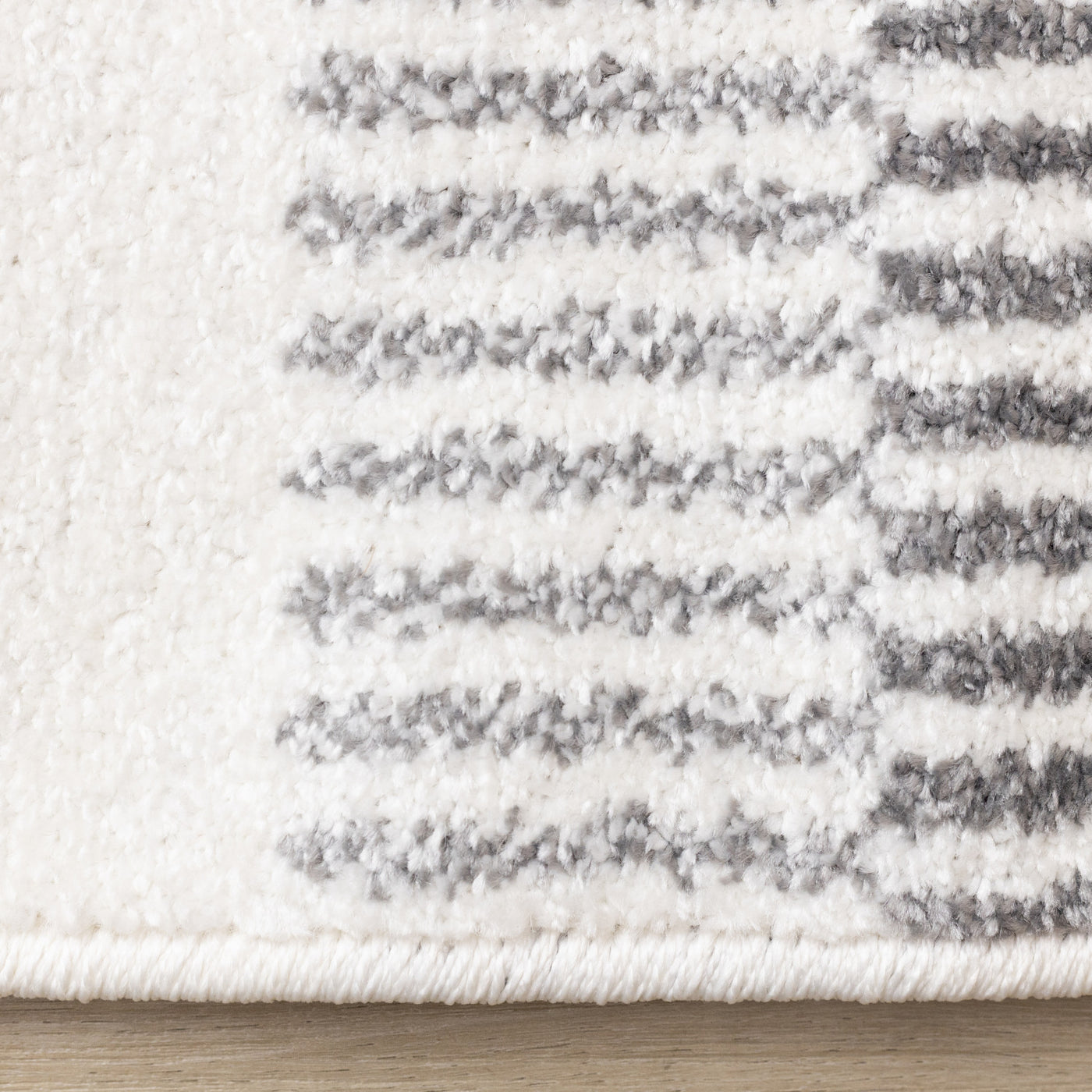 Claremont Sleek Modern Lines Area Rug - White Grey - 7' X 10'