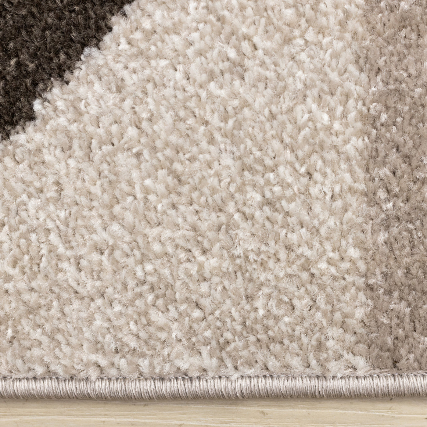 Maui Contemporary Geometric Area Rug - Cream Green - 5' X 8'