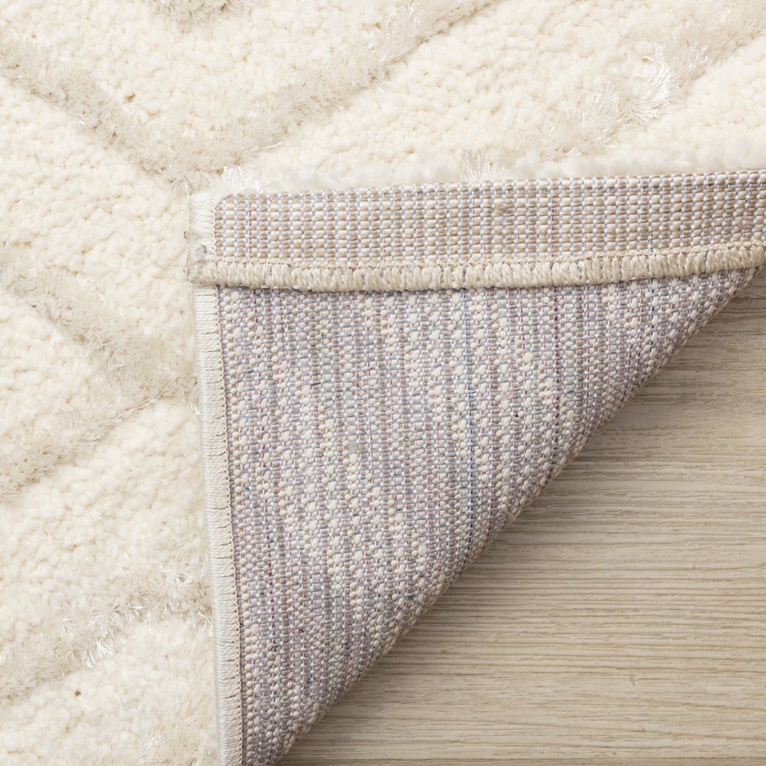 Sasha Soft Diamonds Area Rug - Cream - 7' X 10'