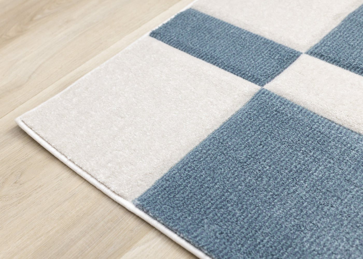 Finley Modern Geometric Area Rug - Blue White - 5' X 8'