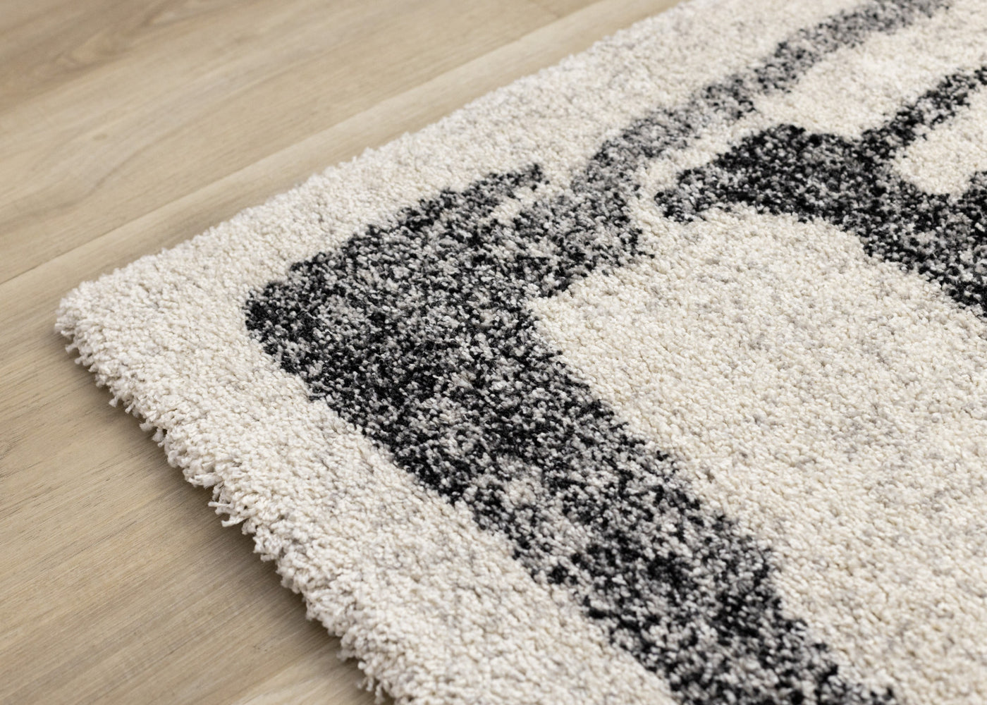 Marquee Modern Abstract Area Rug - Cream Black - 5' X 8'