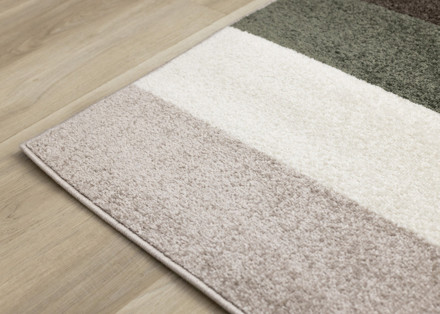 Maui Contemporary Geometric Area Rug - Cream Green - 5' X 8'
