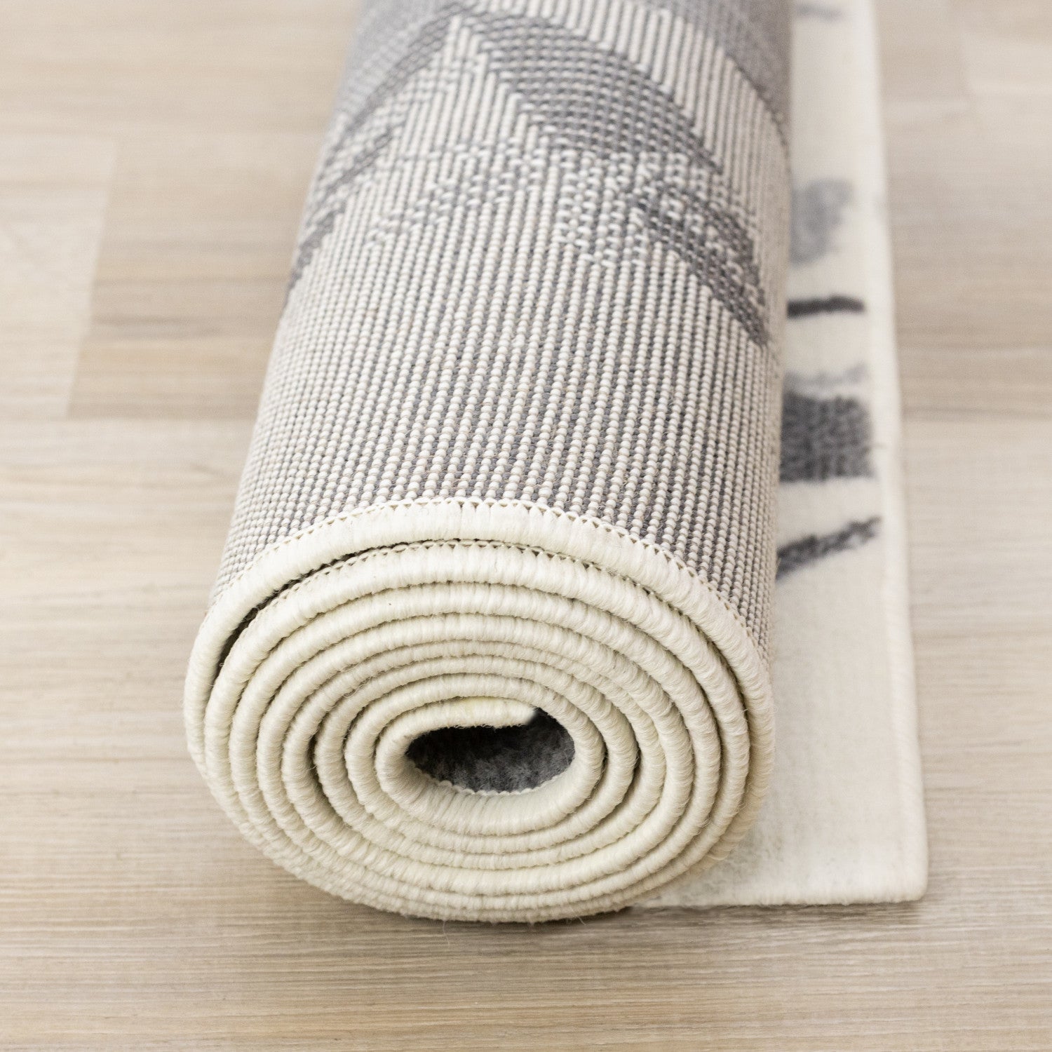 Kids Wishful Bunny Area Rug - Cream - 4' X 6'