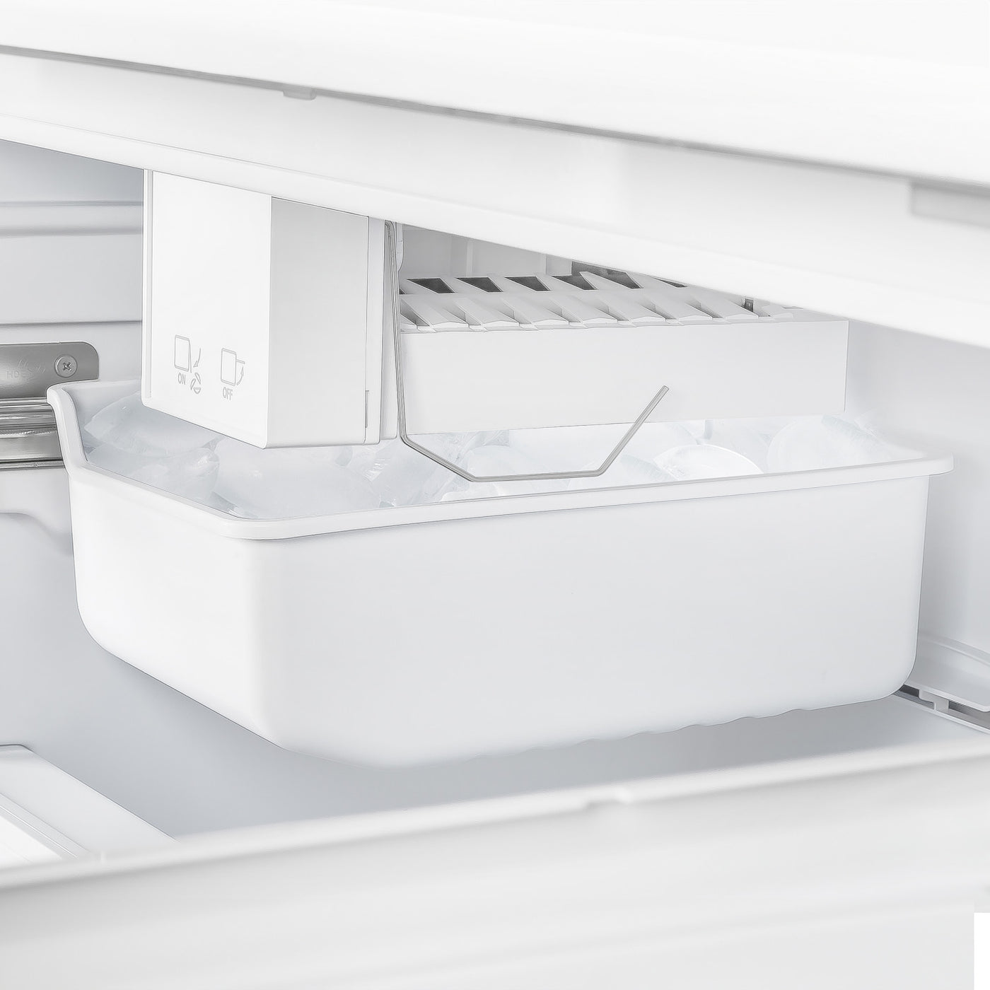 Forno Gallipoli White French Door Refrigerator with Ice Maker (17.5 Cu. Ft.) - FFFFD1974-31WHT
