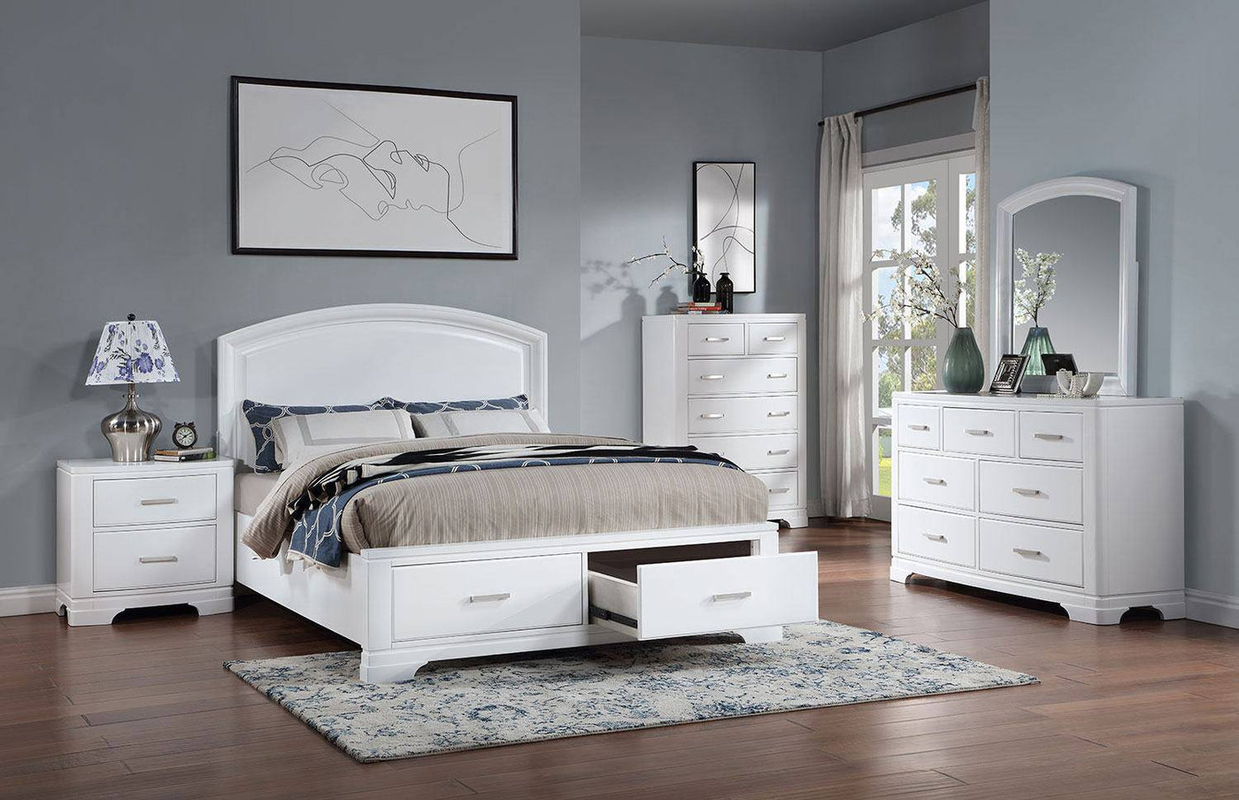 Arista 7-Drawer Dresser - White