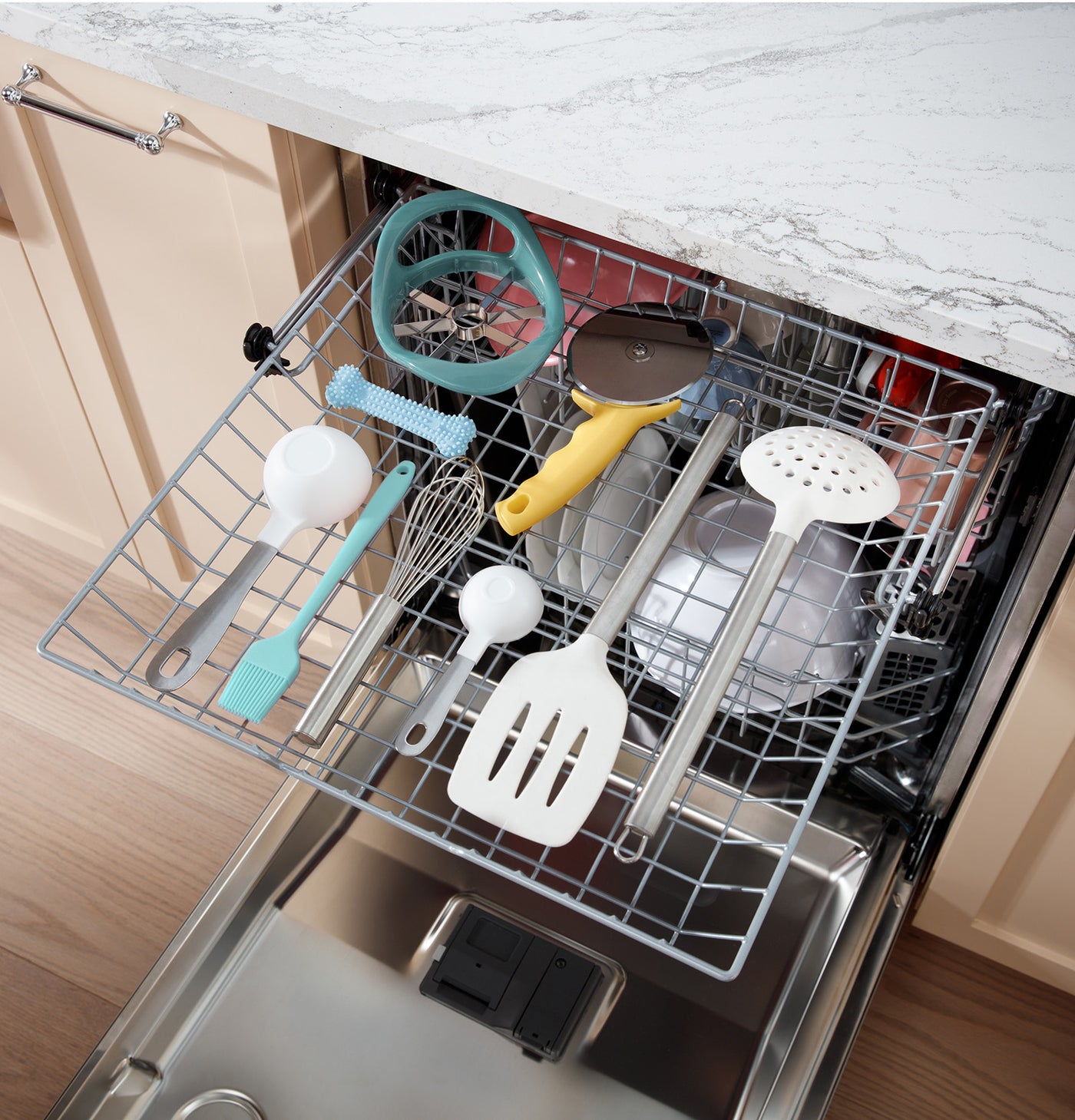 GE 24" Fingerprint Resistant Stainless Steel Dishwasher with Stainless Steel Interior and Third Rack- GDF650SYVFS