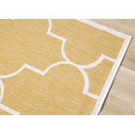 Summer Breeze 5'3" x 7'7" Outdoor Reversible Geometric Rug - Yellow, White