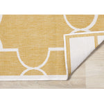Summer Breeze 5'3" x 7'7" Outdoor Reversible Geometric Rug - Yellow, White
