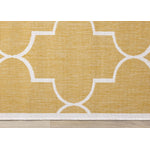 Summer Breeze 5'3" x 7'7" Outdoor Reversible Geometric Rug - Yellow, White