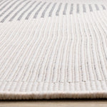 Summer Breeze 5'3" x 7'7" Outdoor Diamond Rug - White, Grey