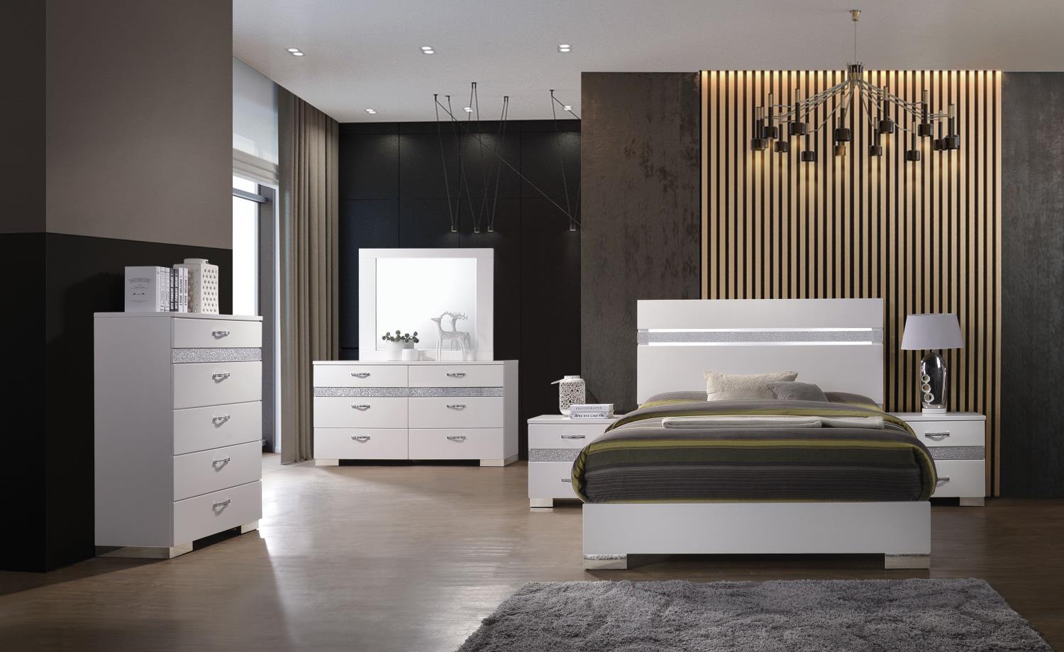 Minnie Queen Bed - White