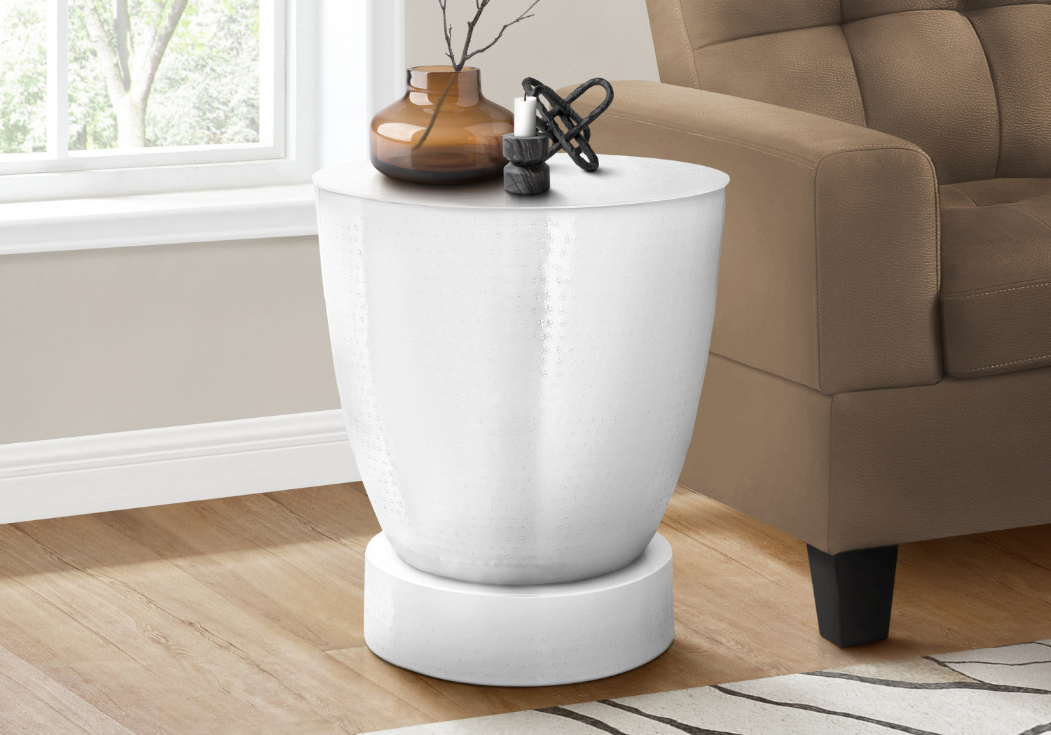 Ostra Side Table - White