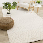Sasha Soft Diamonds Area Rug - Cream - 7' X 10'