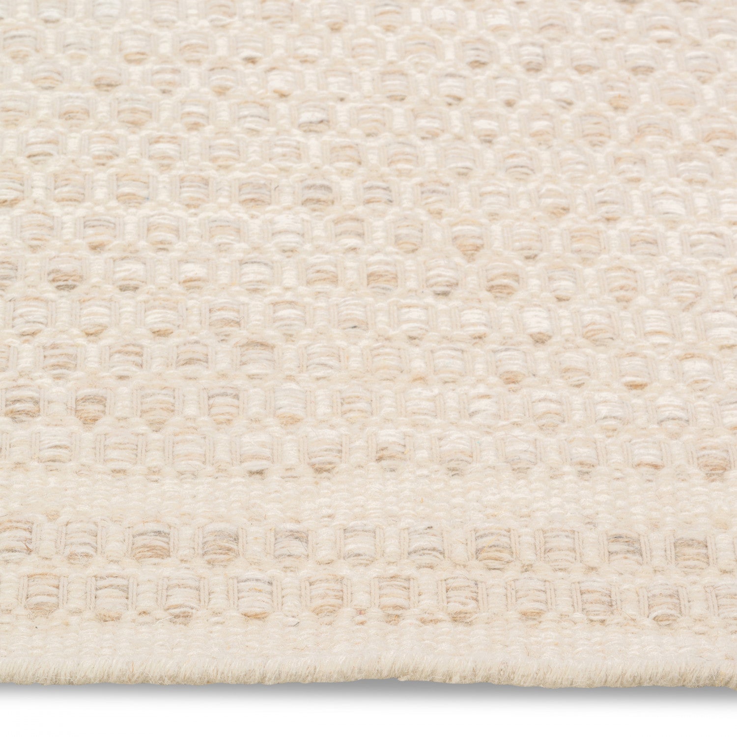 Alaska Reversible Modern Rug - 5' x 8' - Oatmeal
