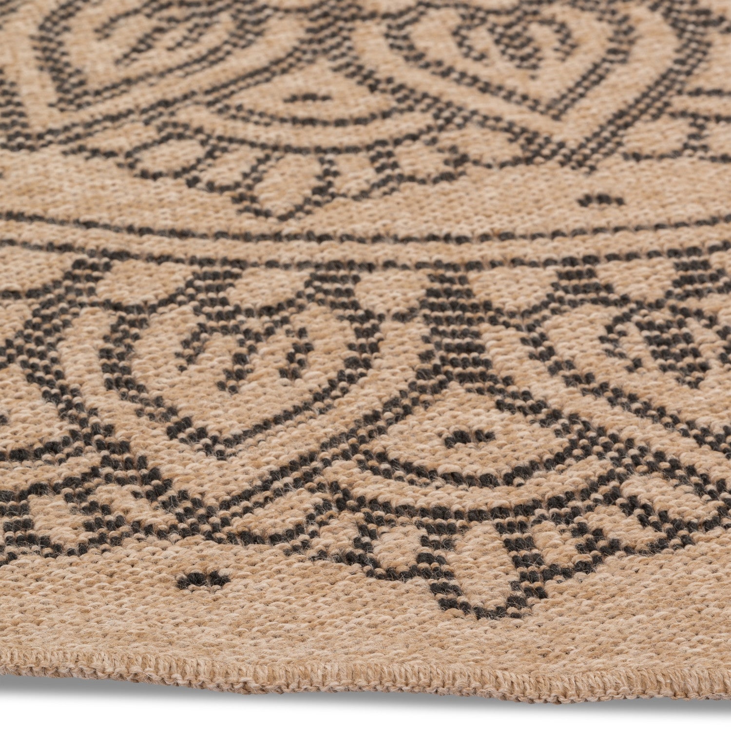 Avanos Medallion Indoor/Outdoor Rug - 6ft Round - Beige/Black