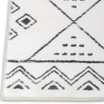 Touch Modern Rug - 5' x 8' - Black