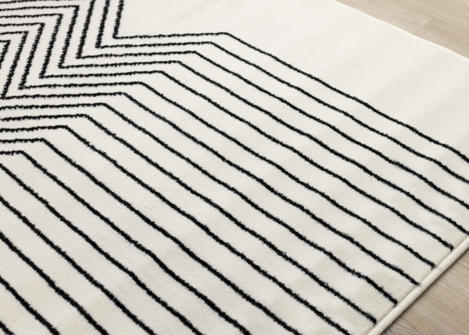 Functional Modern Soundwaves Area Rug - White Black - 5' X 8'