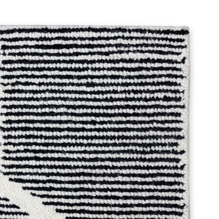 Joris Geometric Rug - 9' x 12' - Black
