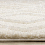 Sasha Soft Diamonds Area Rug - Cream - 7' X 10'