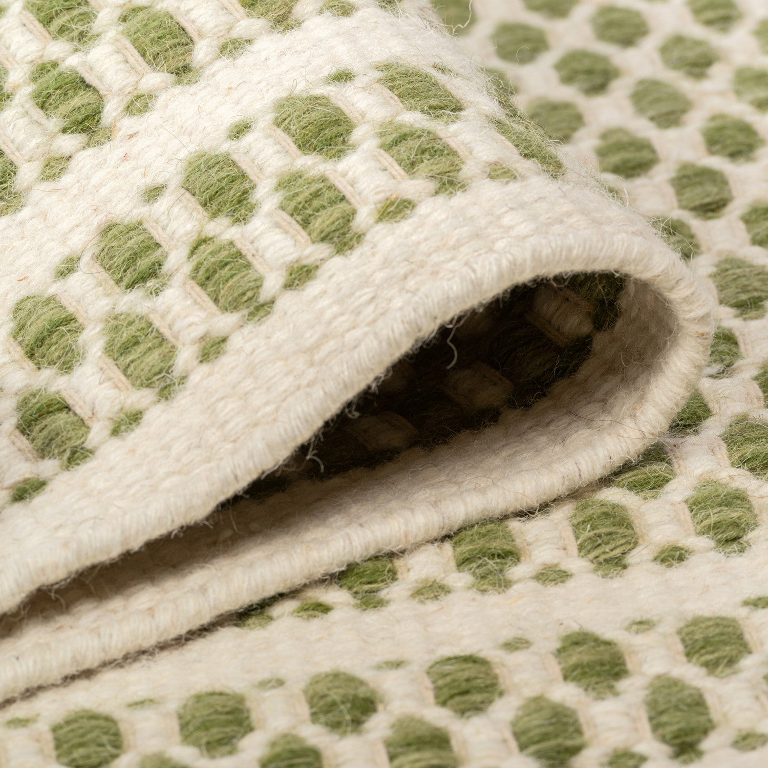 Alaska Reversible Modern Rug - 8' x 10' - Green