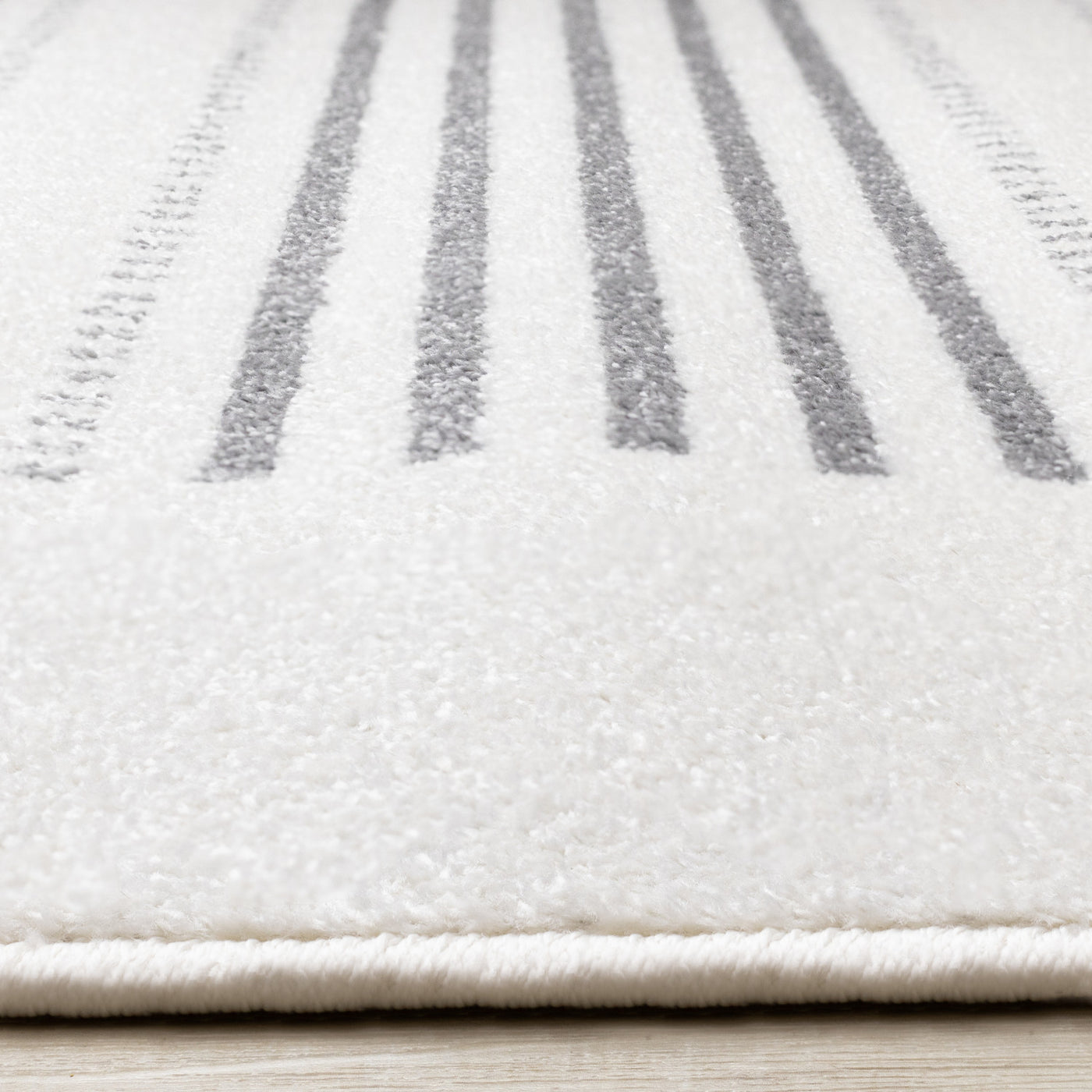 Claremont Sleek Modern Lines Area Rug - White Grey - 7' X 10'
