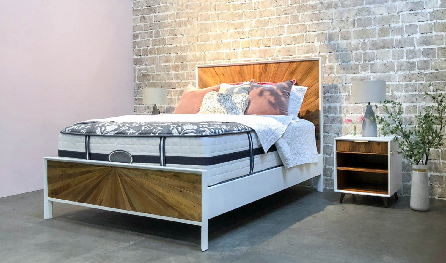 Lorne Night Table - White/Natural